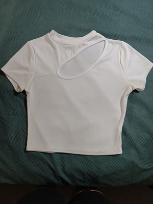 White crop top rib fabric with asymmetric chest opening like new, size S
