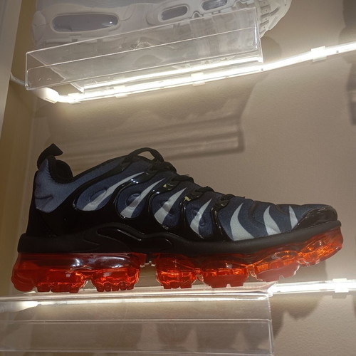 Nike athletic shoes new, comfortable and lightweight