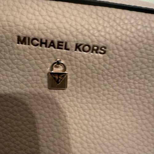 Michael Kors crossbody bag pink new polyurethane
