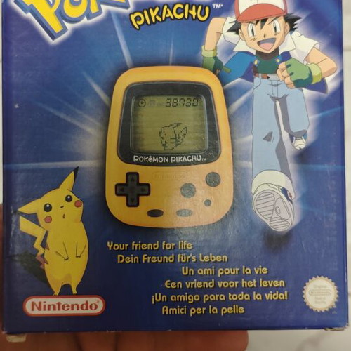 Pokémon Tamagotchi collectible new 1998