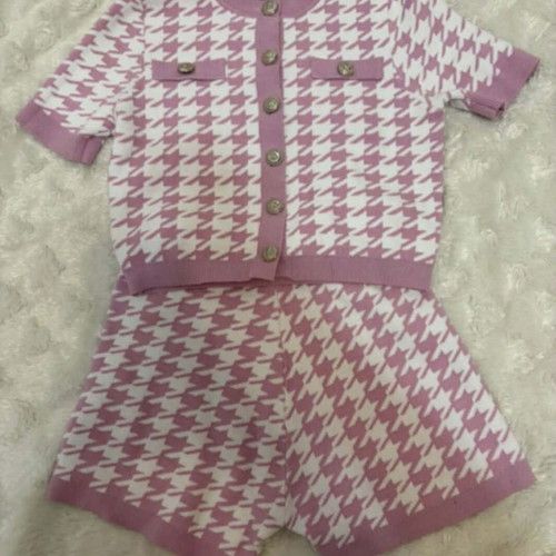 Pink fashion set like new