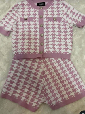 Pink fashion set like new