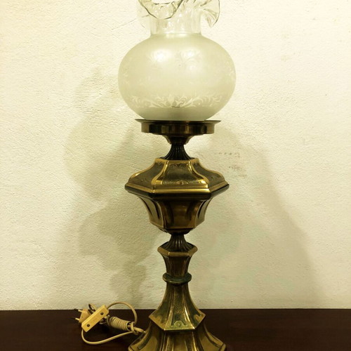 Vintage brass table lamp used