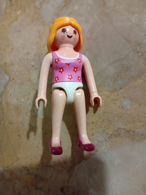 Playmobil γυναικεία μορφή μεταχειρισμένη