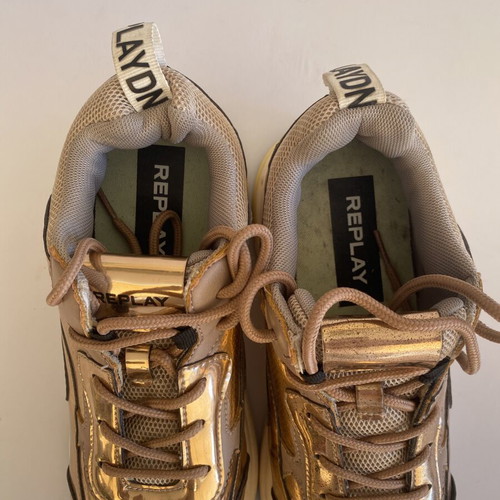 Replay women's sneakers size 39 used, gold