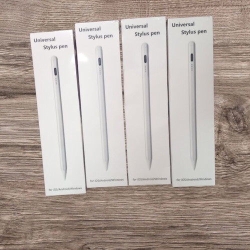 Universal Stylus Pen new with box and accessories