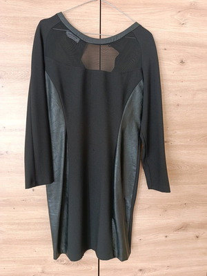BSB dress black like new, elastic with transparency