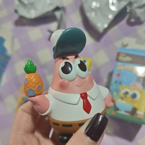 Popmart SpongeBob and Patrick set brand new with figures and cards