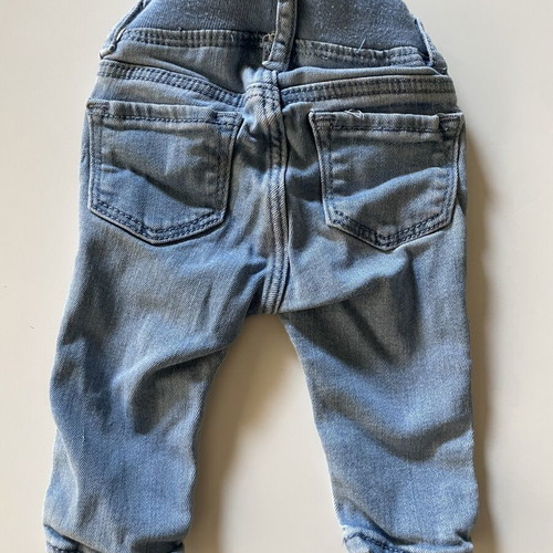 Baby jeans like new, size 0-3 months, Gap brand