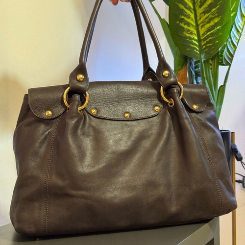 Italian designer brown leather shoulder bag like new