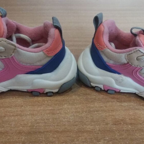 Zara athletic shoes size 23 used, gray and pink for girls