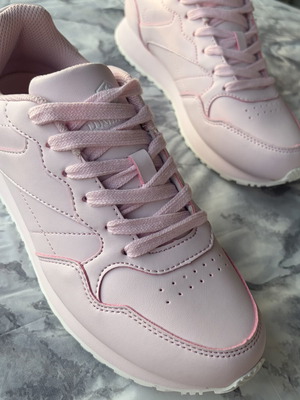 Lumberjack women's sneakers new, light pink with laces