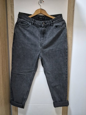 Women's jeans like new, size M/L