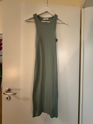 Дълга мека рокля тюркоазен като ново, размер XS