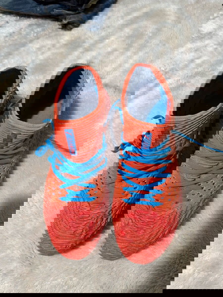 ποδοσφαιρικά παπούτσια puma