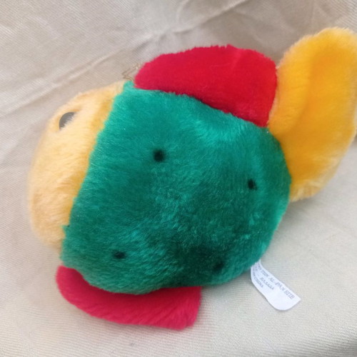 Plush fish like new, 20cm long