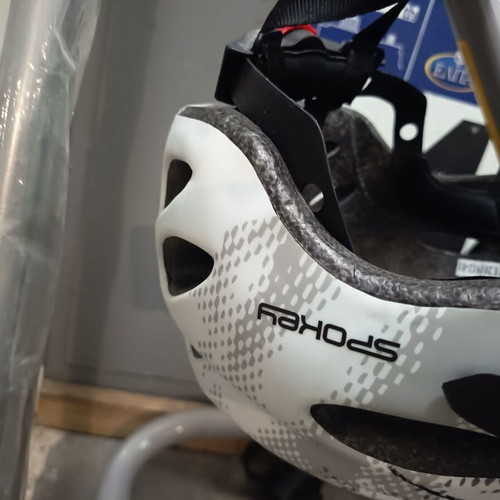 Spokey bicycle helmet