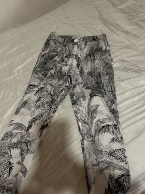 Toi&moi παντελόνι καινούργιο με ιδιαίτερα σχέδια, μέγεθος S