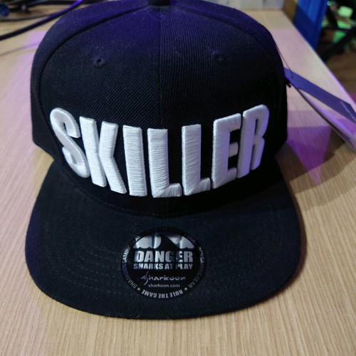 Skiller collectible hat new, black and yellow