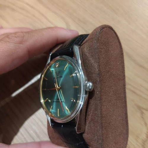 ZuanShi automatic wristwatch unisex, new with black leather strap