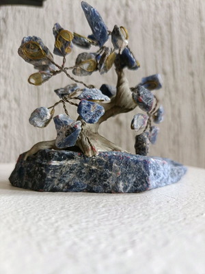 Sodalite tree like new
