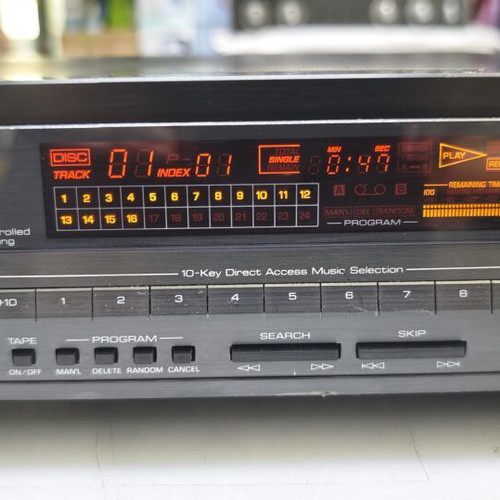 Yamaha CD 3050 CD player used, very good condition