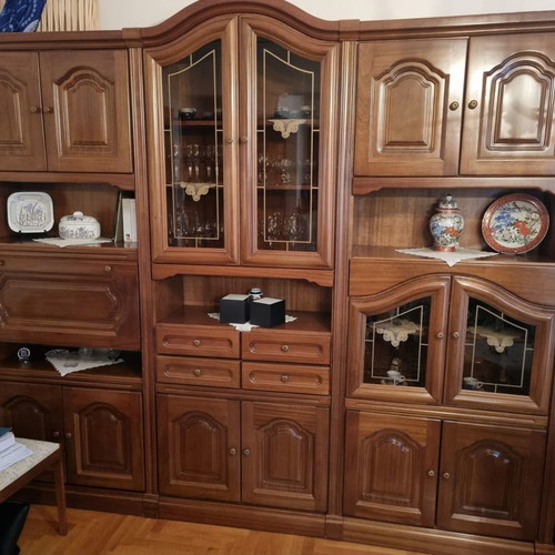 Neoclassical living room unit used, cabinet, display case