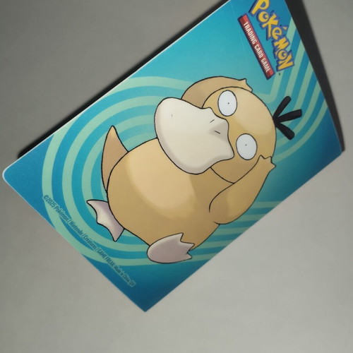 Pokemon Binder like new with 28 cards rarity uncommon, rare, reverse holo