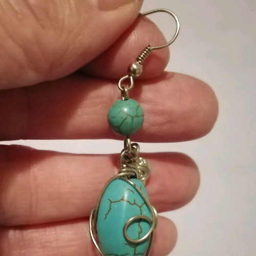 Handmade turquoise dangle earrings like new
