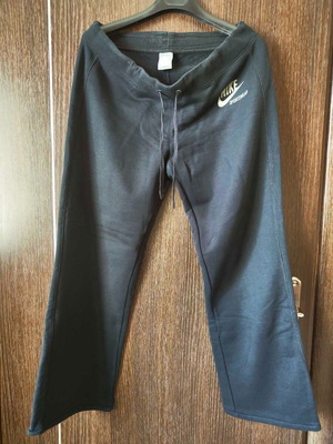 Nike sweatpants size M like new, gray