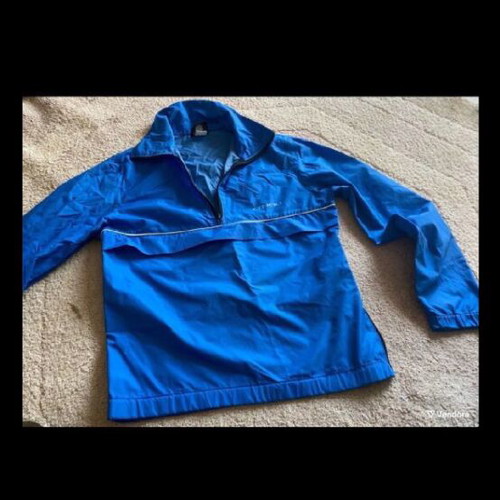 O’Neil windbreaker waterproof jacket size M like new