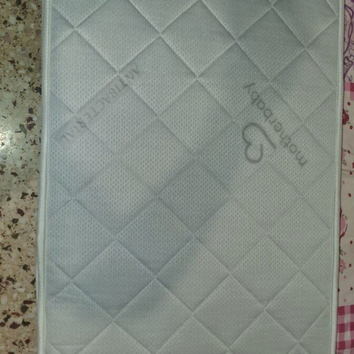 Baby cot mattress like new, antibacterial
