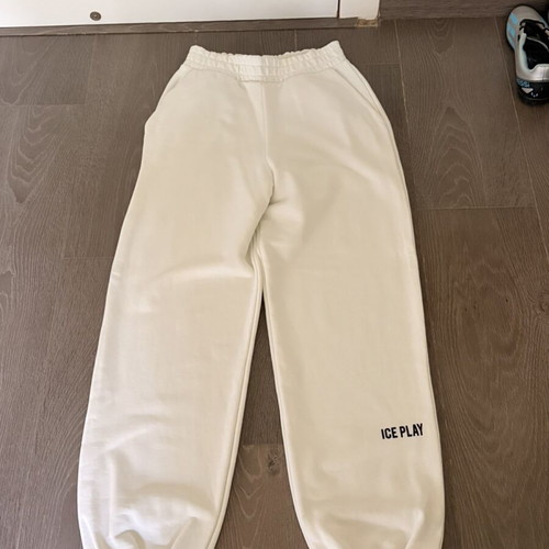 Ice Play tracksuit set like new, size S-M, cream with green accents
