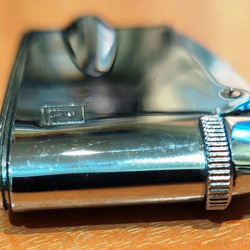 Ronson Varaflame lighter used