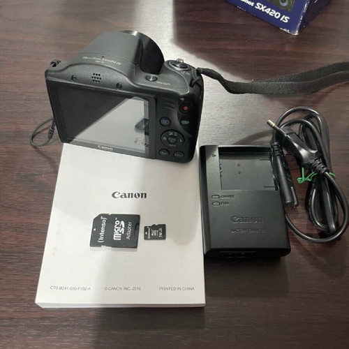 Canon Powershot SX420 IS Compact Camera like new, 20MP, 42x zoom