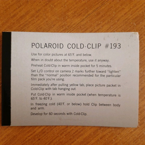 Collectible fully functional POLAROID 101 LAND CAMERA 1967 - With Flash and Carrying Case