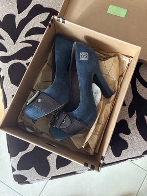 Replay women's pumps used No 36 blue in very good condition