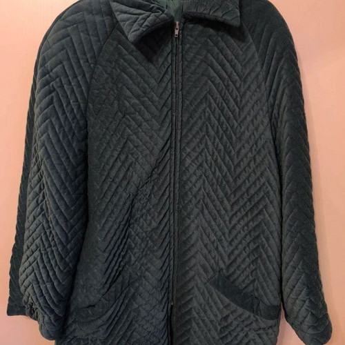 Quilted jacket like new, size L, green