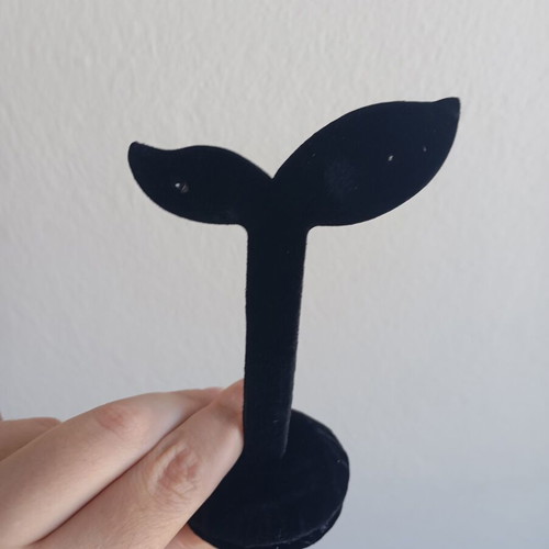 Earring stand black, like new