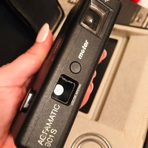 Agfamatic 901S vintage camera used with flash and case complete set