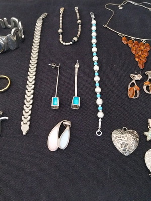 Various jewelry used, silver