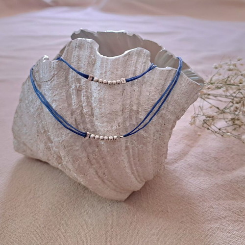 Minimal Necklace with Double Blue Cord and 925 Silver Beads like new