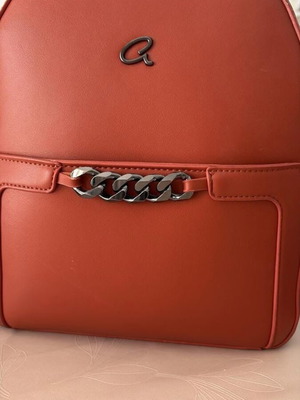 Axel tan backpack bag