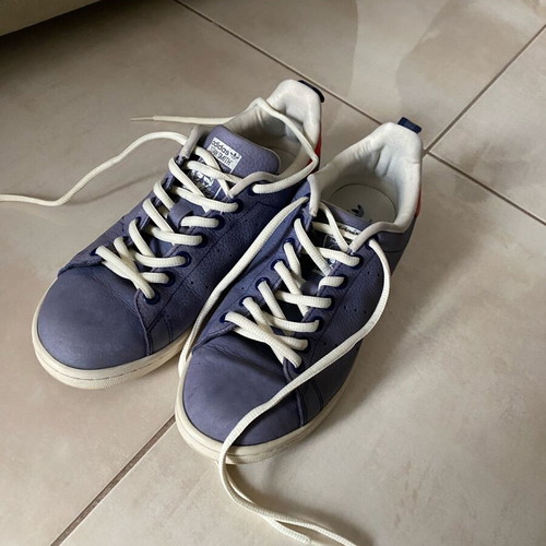 Adidas Stan Smith 39 1/3 athletic shoes like new, blue and red