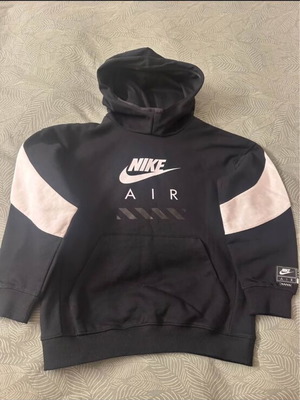 Nike φούτερ με κουκούλα για 13 ετών, σαν καινούργιο, μαύρο και άσπρο