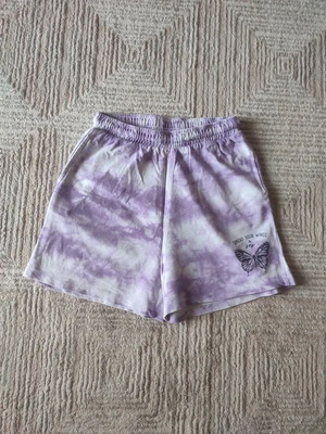 Tie-Dye Shorts with Butterfly 12Y 152cm like new, purple and white