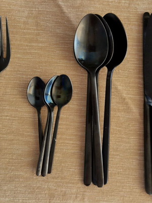 Cutlery set black matte, 18 pieces