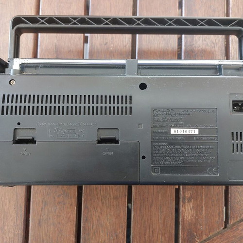 Sharp QT-110 radio cassette player used, cassette needs service