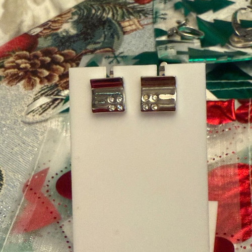 Jenavi silver earrings new with Swarovski crystals
