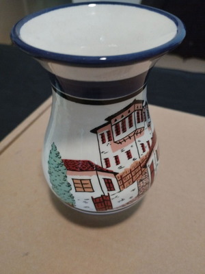Decorative vases with traditional design, set of 2, new